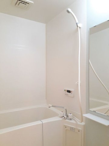 サンテェラスの浴室|日々の疲れを癒すお風呂付です