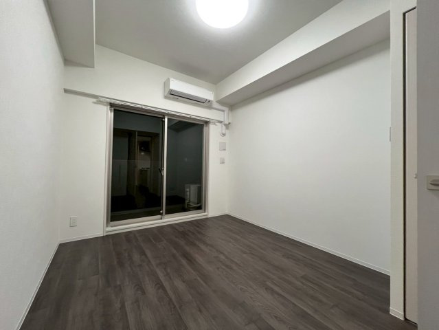 プレサンス太閤通駅前デュプル　名古屋市賃貸　仲介手数料無料の居間・リビング