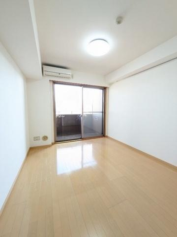 【洋室】 | レジディア島津山