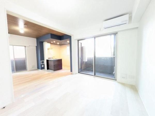 【居間・リビング】 | レジディア島津山