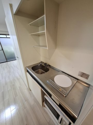 ラファエラ鳴尾2のキッチン|IHコンロ