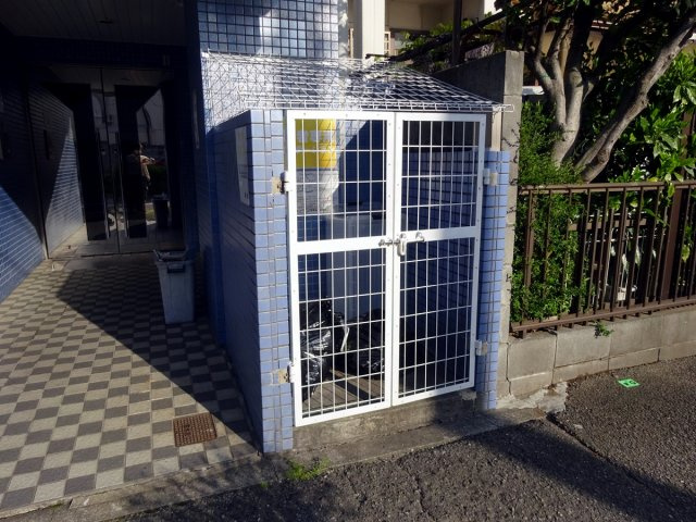 ラファエラ鳴尾2のその他|ゴミ置き場