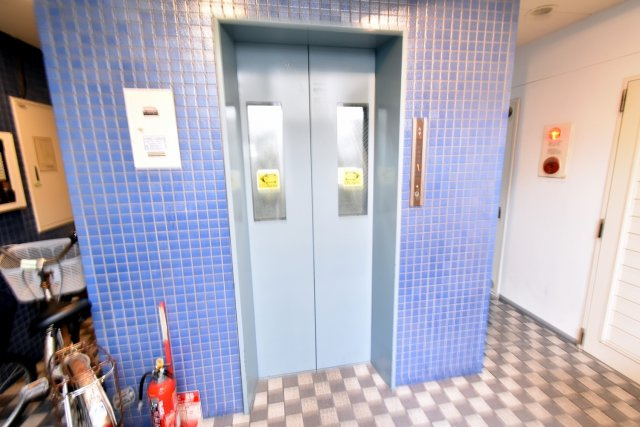 ラファエラ鳴尾2のその他共用部分|エレベーター