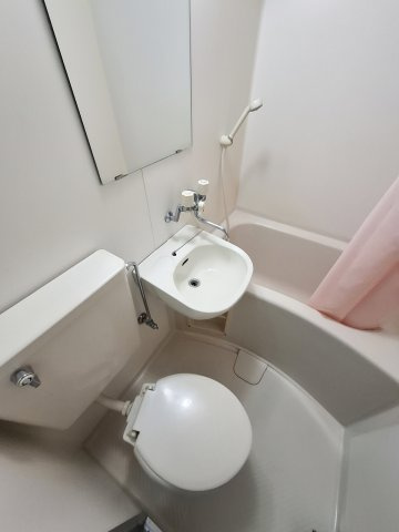 ラファエラ鳴尾2の浴室