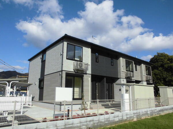 アウローラの外観