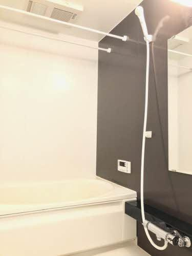 Ecrarge   C棟の浴室