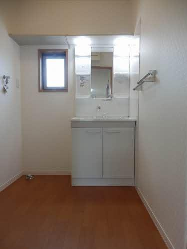 ソレイユコート築山新町の洗面所