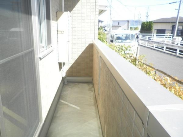 リビングタウン中野美保南　Ｂ棟のバルコニー