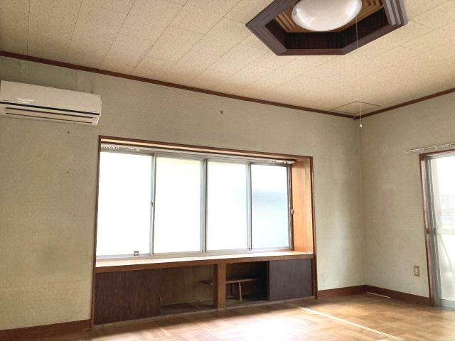 　☆　沼津市下香貫の戸建　☆の洋室