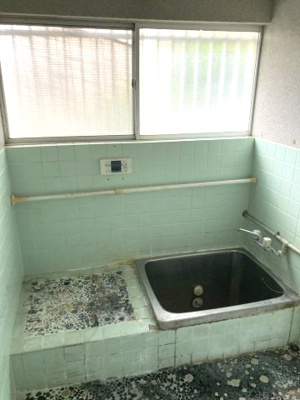 【浴室】 | 　☆　沼津市下香貫の戸建　☆