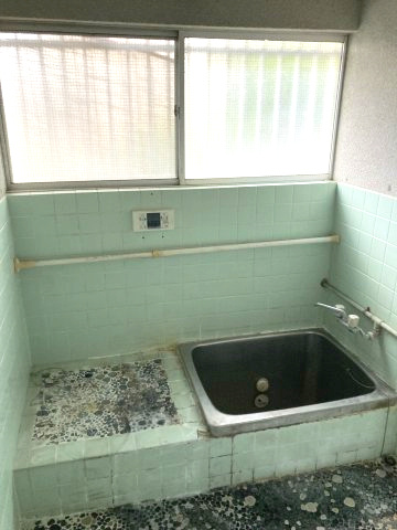 【浴室】 | 　☆　沼津市下香貫の戸建　☆