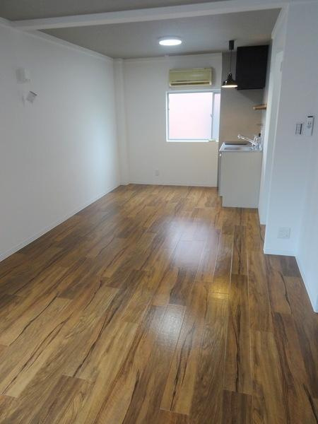 サニーサイドハイツの居間・リビング|★ダイニングスペース★