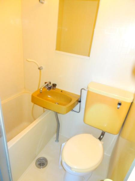 大阪市大正区泉尾２丁目の賃貸マンションのトイレ|★掃除も楽なユニット★