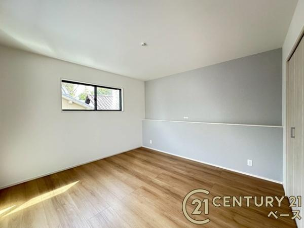 北葛城郡広陵町平尾 ／新築一戸建の内観：施工例|■ＳＩＣ完備で玄関をスッキリ快適にお使いいただけます！■