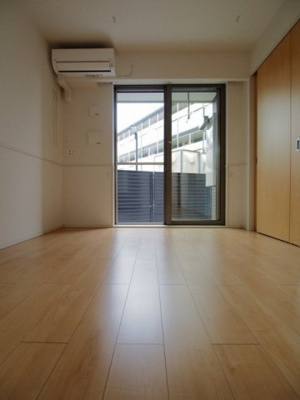 【居間・リビング】 | レフィナード・コンドミニオ