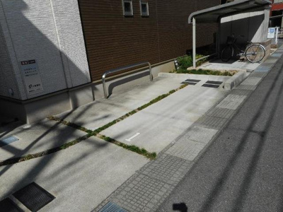 【駐車場】 | チェリ－ブロッサム