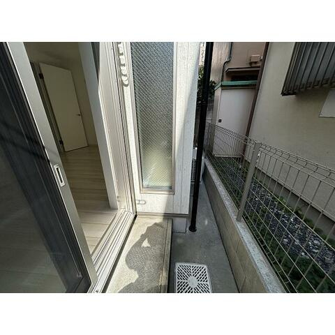 【バルコニー】 | ジュリー・ムーⅢ