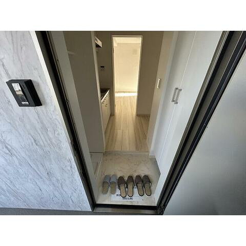 【玄関】 | ジュリー・ムーⅢ