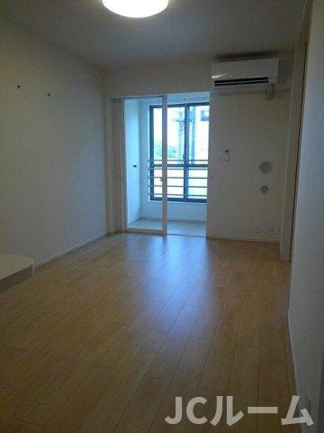 スイート　グランデⅠの居間・リビング