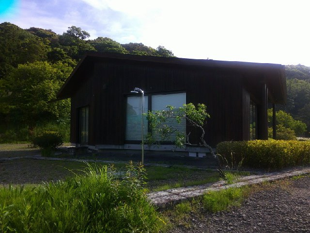 鴨川市京田の店舗事務所