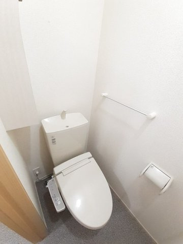 メゾン　ソラリエのトイレ