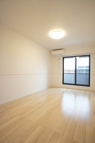 フィオリーレ　Ⅸの居間・リビング