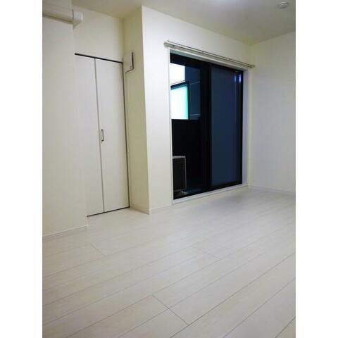 【居間・リビング】 | Ｂｅｌｌｅ　Ｎｏｉｒｅ　Ｋ（ベル・ノワール・ケー）