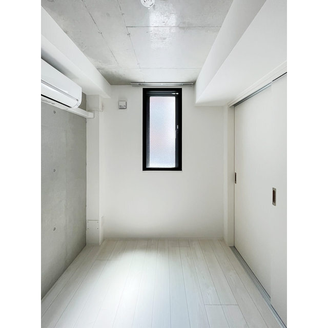 ファーヴァルハネダ　ウエストの内装