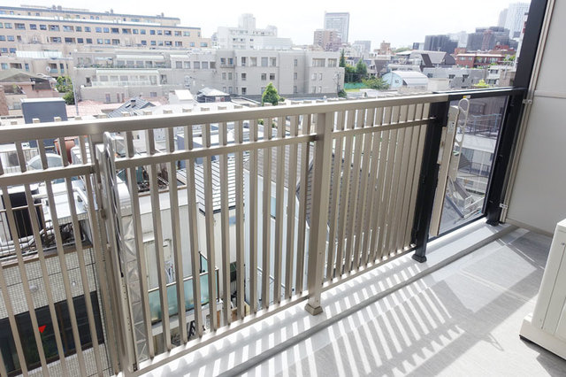 パークアクシス南青山七丁目のバルコニー|※写真は同タイプ住戸です。