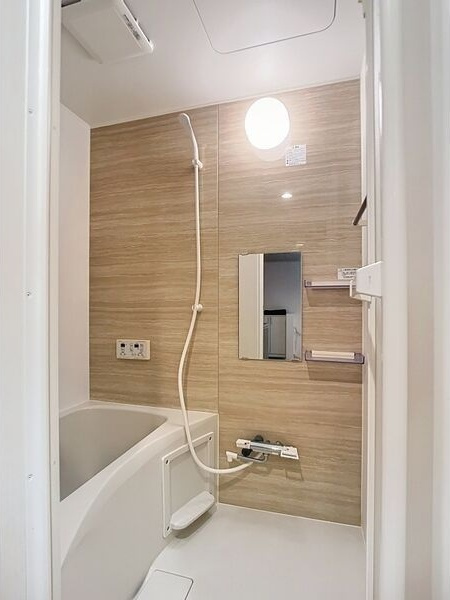 ヒューマンスクエア大館町の浴室