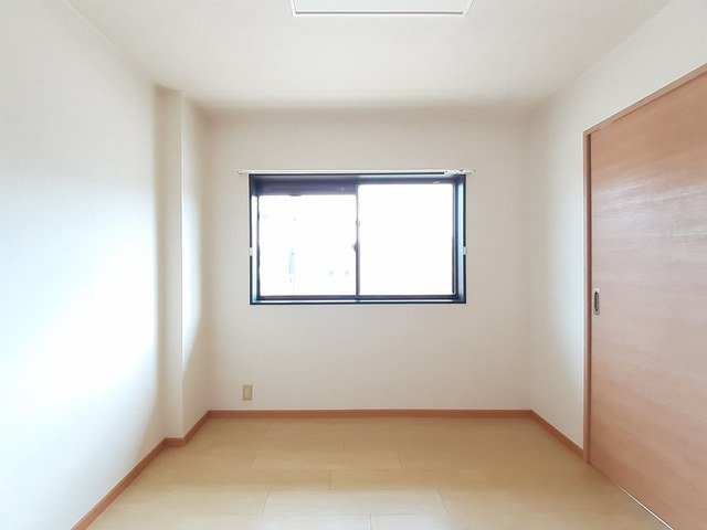ライジングサンＡの内装