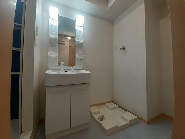 アンソレイエ　Ⅰの洗面所