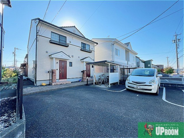 グランシャリオの駐車場