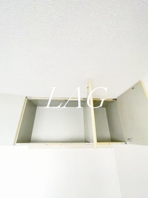 【収納】 | メゾン・ド・ネージュ | 上部収納です。