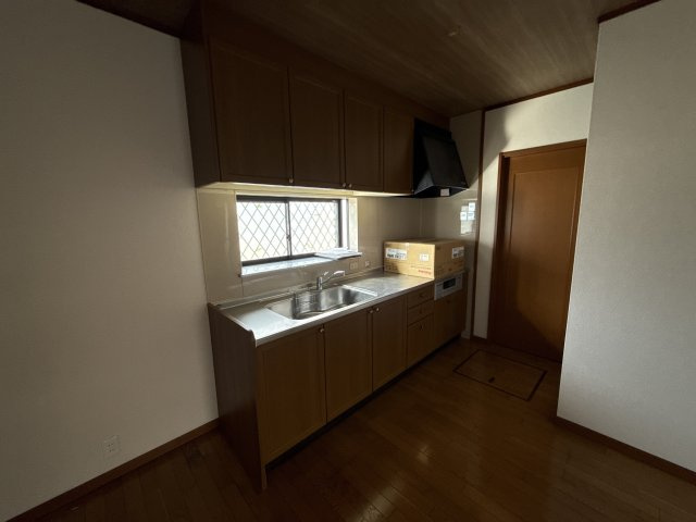 西庄戸建のキッチン