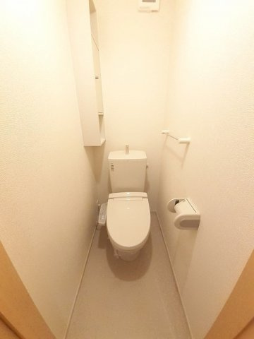 エレガンテ　プレッソⅡＡ棟のトイレ