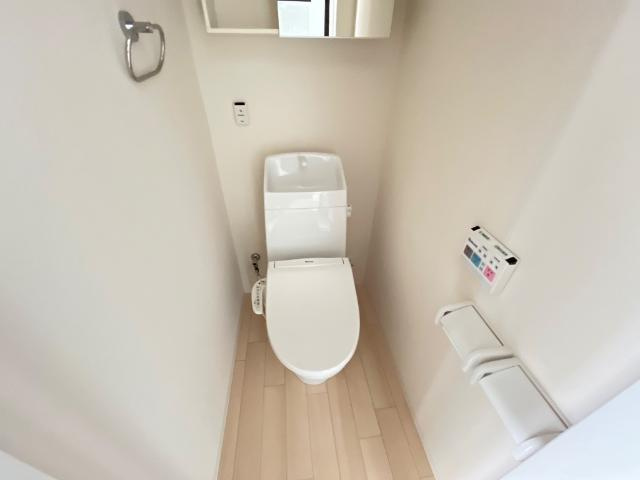 ル・シェヌのトイレ|シャワー付トイレ