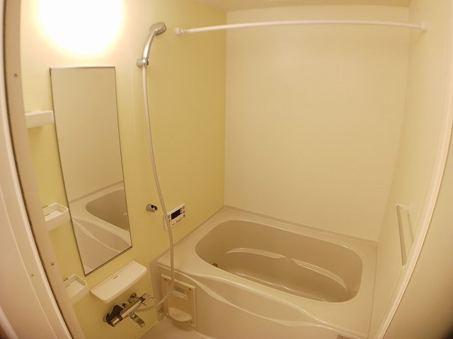 フローラルコートＡの浴室|お風呂で日々の疲れを落としましょう