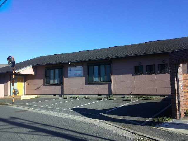 千葉市若葉区高品町の事務所の駐車場