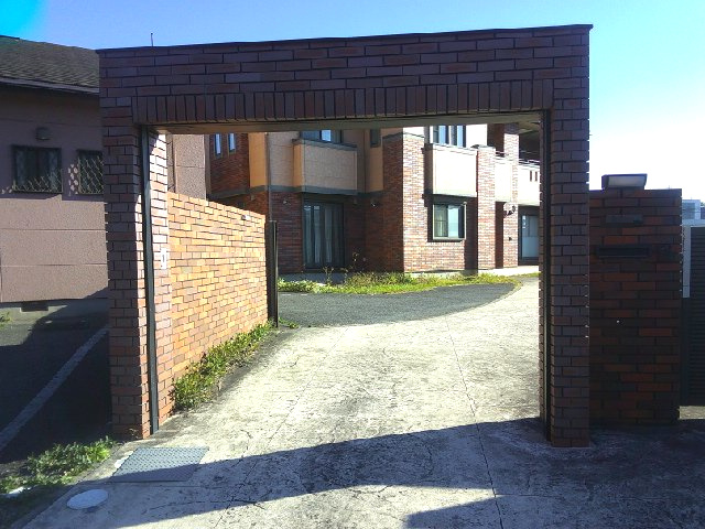 千葉市若葉区高品町の事務所