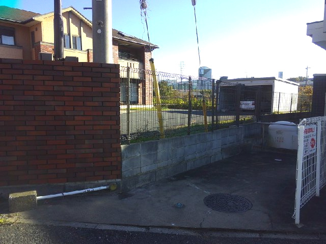 千葉市若葉区高品町の事務所