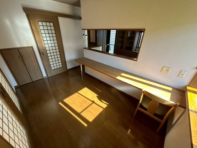 【居間・リビング】 | 道明寺1丁目戸建