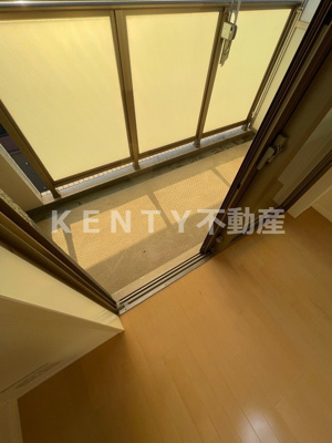 【バルコニー】 | レジディア蒲田Ⅲ | 開放的で明るい空間を演出してくれるバルコニーです