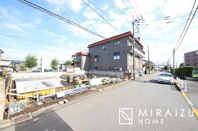 【周辺】 | 青く澄み渡った綺麗な空と、陽の光をたっぷりと受ける、そんな新築住宅で新生活をスタートしてみませんか？見学・ご相談等、ミライズホーム(株)までお気軽にご連絡下さい♪