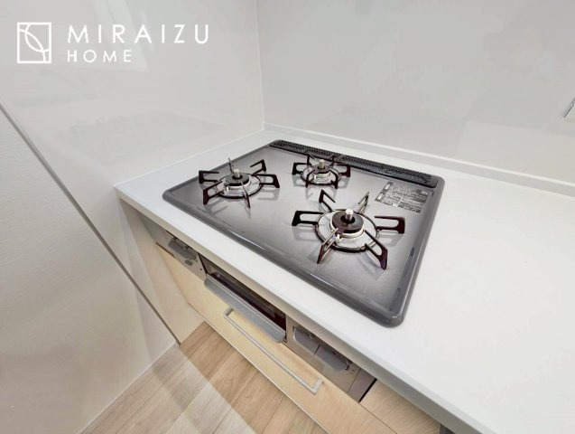 【外観】 | 陽の光をたっぷりと浴びながら気持ち良く生活が出来ます。夢のマイホーム、夢ではなく実現出来ます！見学・ご相談等、お気軽にご連絡下さい。
