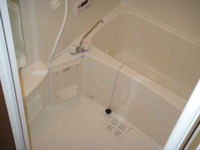 【浴室】 | フェアリールージュＢ | バス