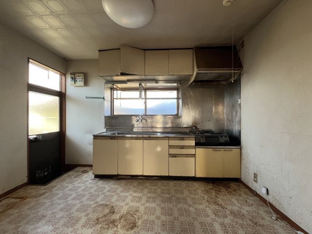 山形市小白川町五丁目1番2のその他