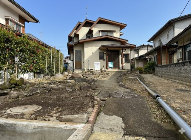 山形市小白川町五丁目1番2の駐車場