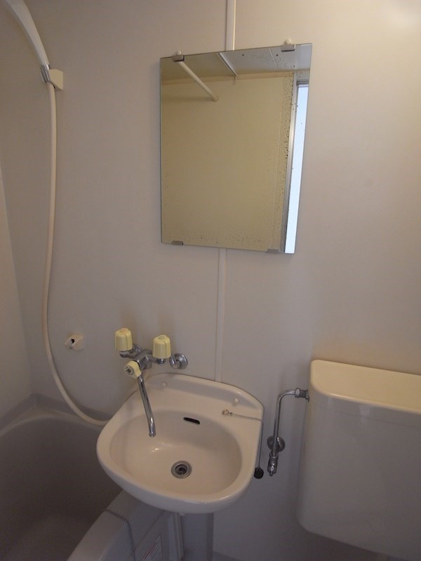 イナホ2の洗面所