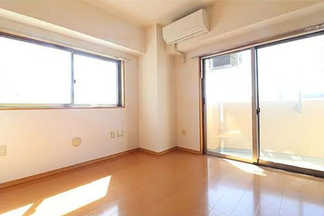 メルクマールＩＩの居間・リビング